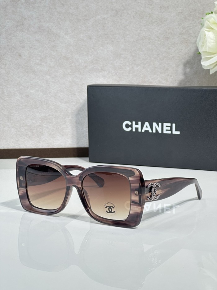 CHNL Sunglasses AAAA-6526