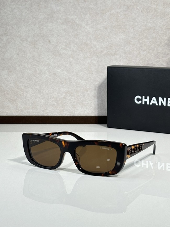 CHNL Sunglasses AAAA-6292