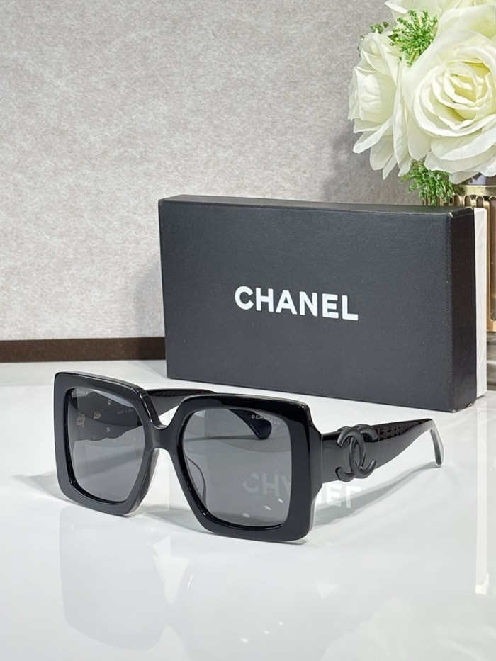 CHNL Sunglasses AAAA-6547