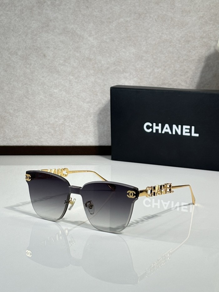 CHNL Sunglasses AAAA-6164