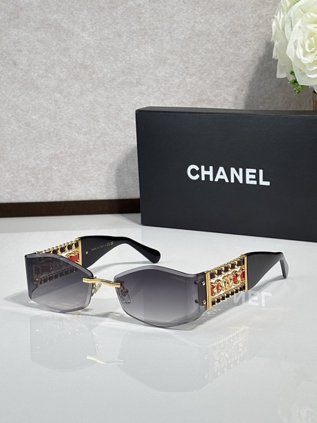 CHNL Sunglasses AAAA-6424
