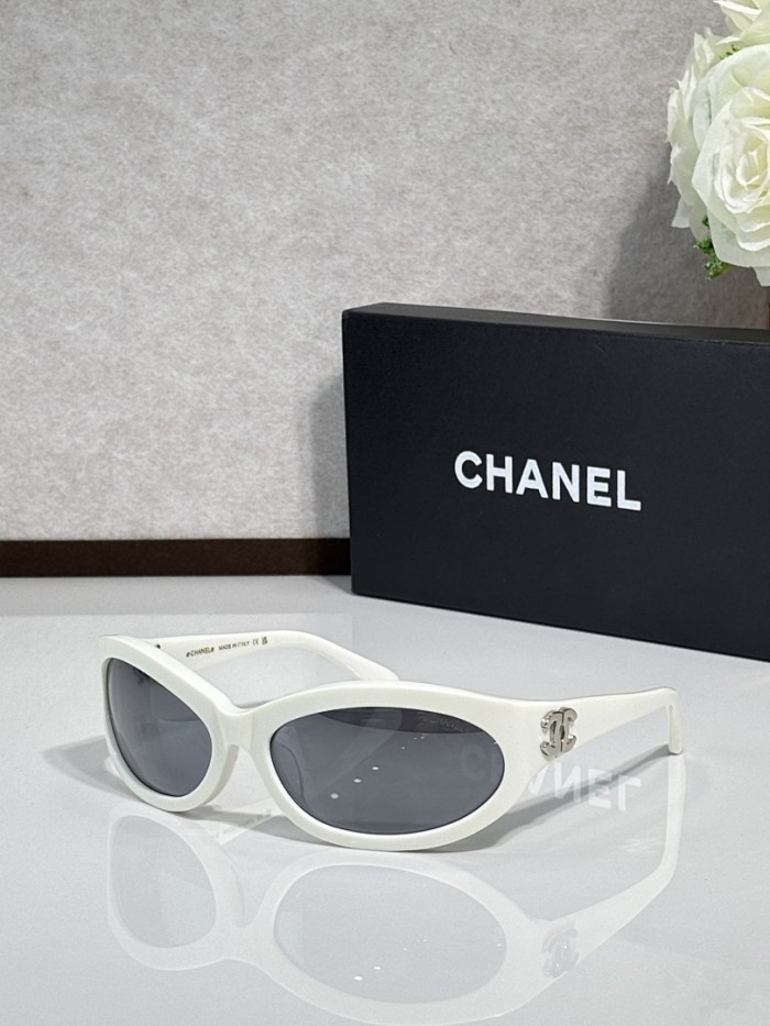 CHNL Sunglasses AAAA-6412