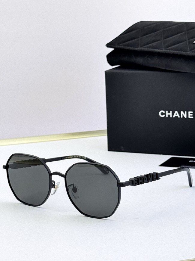 CHNL Sunglasses AAAA-6665