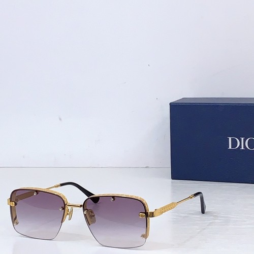Dior Sunglasses AAAA-4697