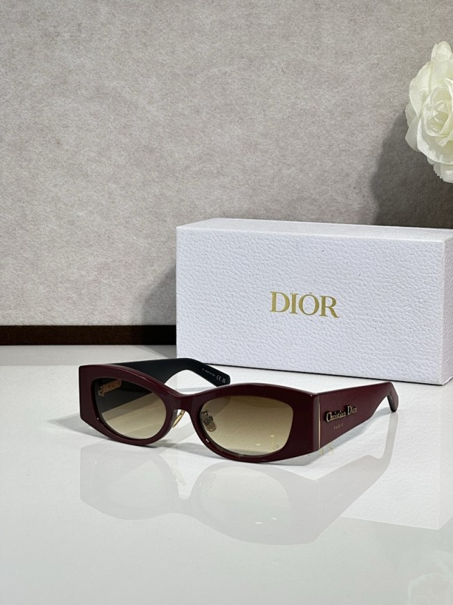 Dior Sunglasses AAAA-4624