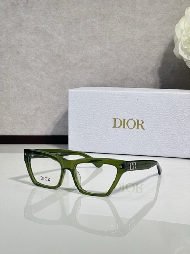 Dior Sunglasses AAAA-4644