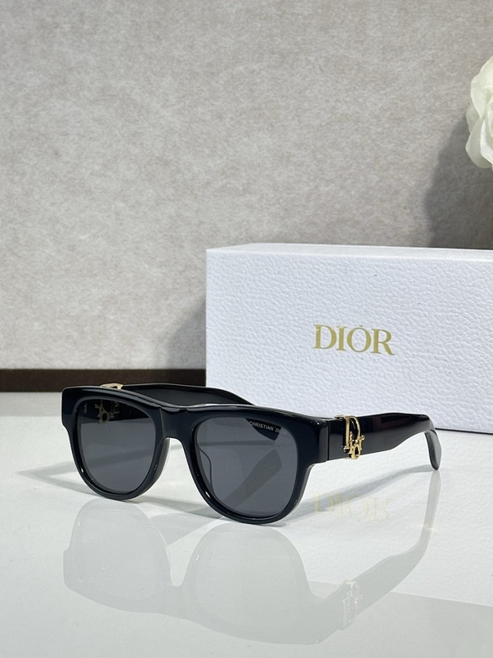 Dior Sunglasses AAAA-4628