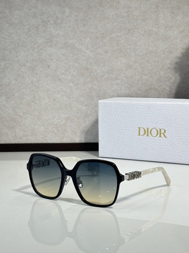 Dior Sunglasses AAAA-4382