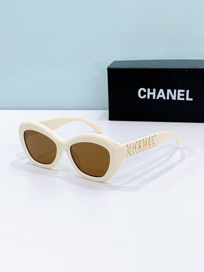 CHNL Sunglasses AAAA-6816