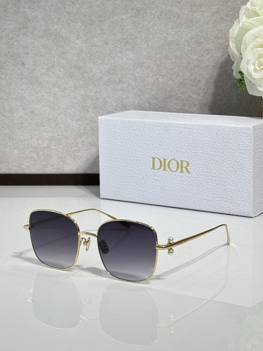 Dior Sunglasses AAAA-4566