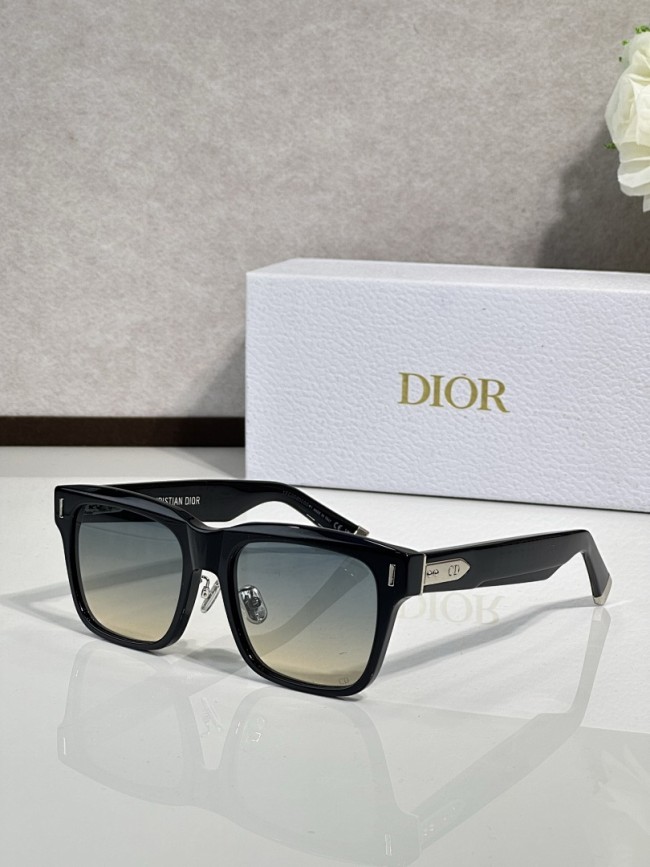 Dior Sunglasses AAAA-4579