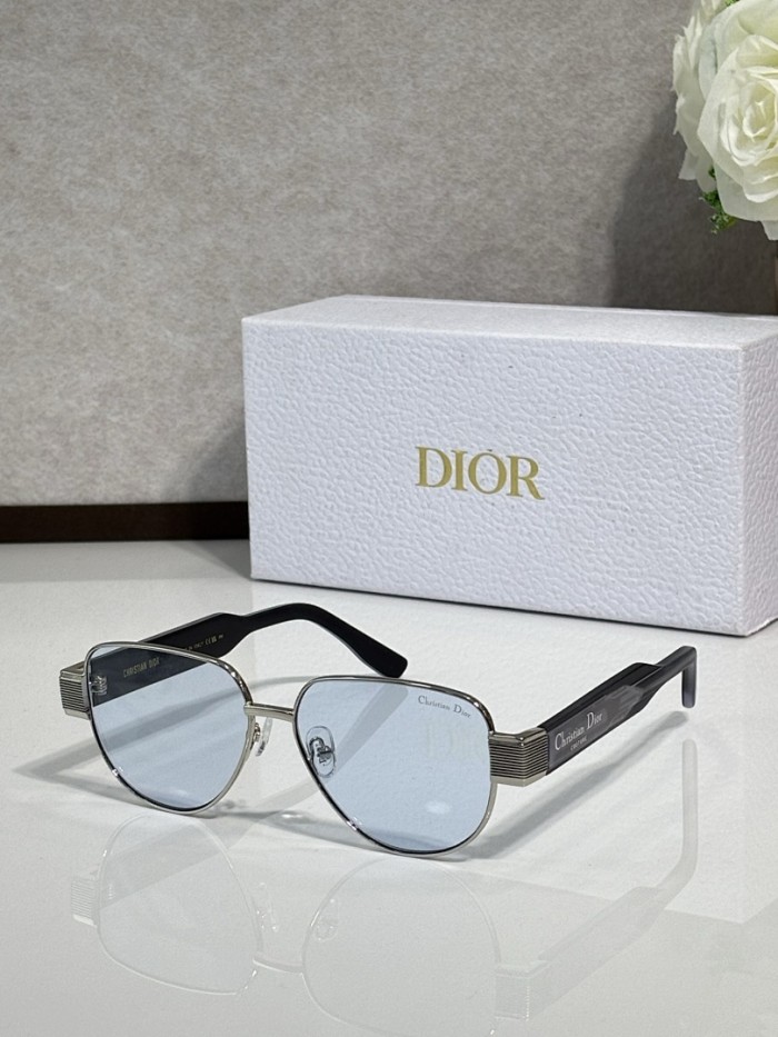 Dior Sunglasses AAAA-4513