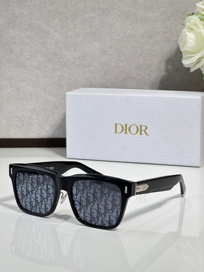 Dior Sunglasses AAAA-4577