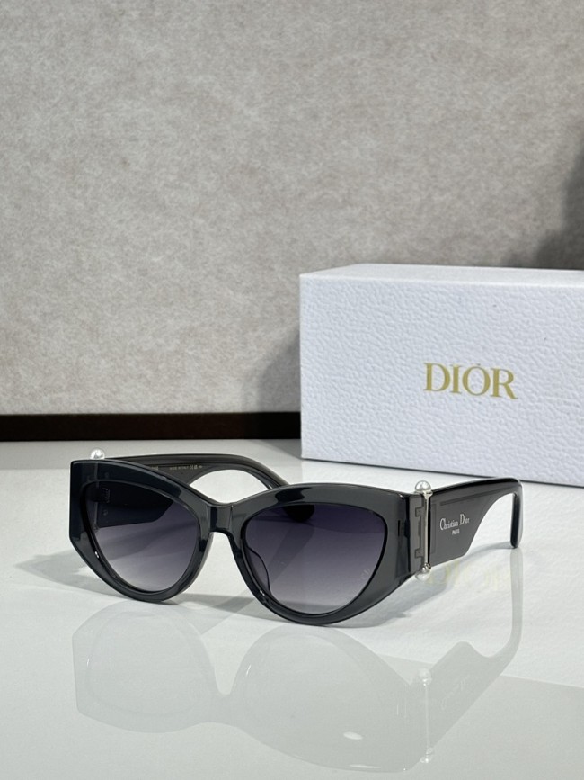 Dior Sunglasses AAAA-4432
