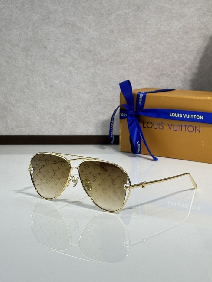 LV Sunglasses AAAA-7139