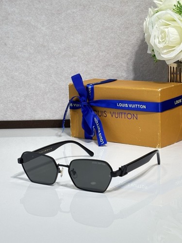 LV Sunglasses AAAA-7335