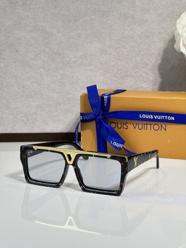 LV Sunglasses AAAA-7469