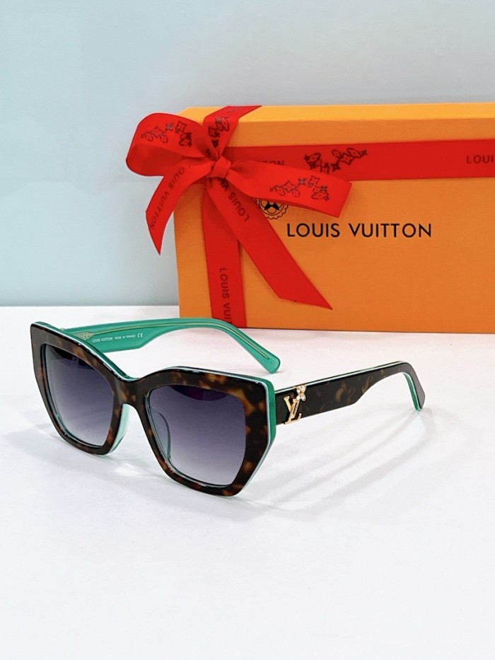LV Sunglasses AAAA-7518