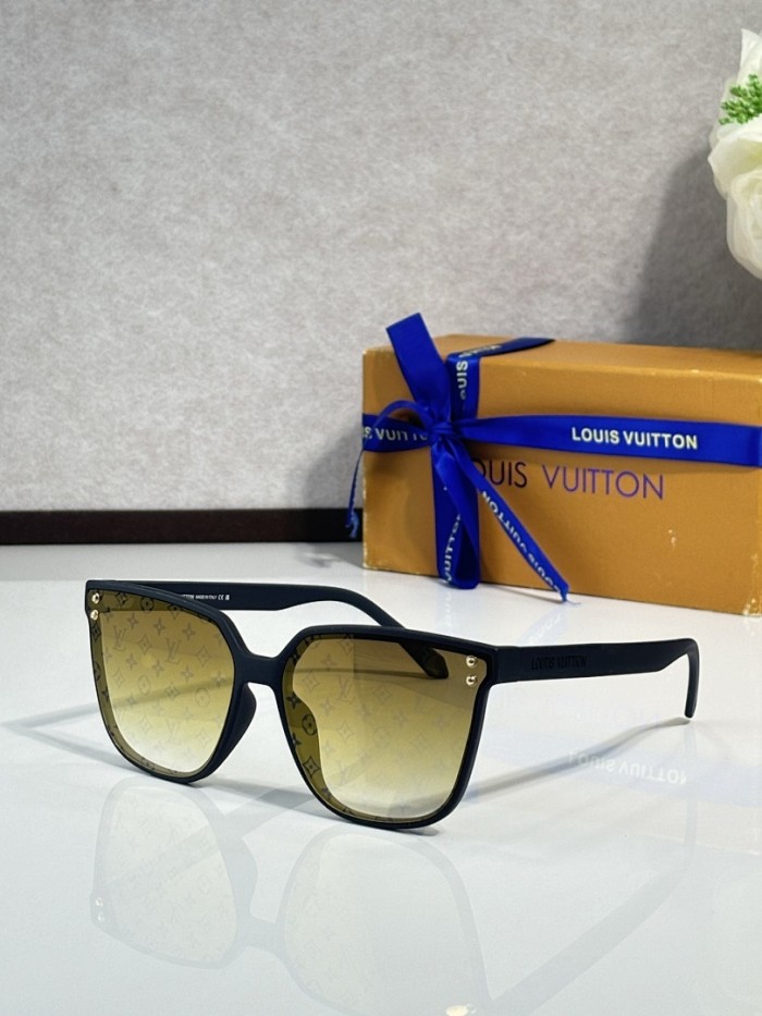 LV Sunglasses AAAA-7113