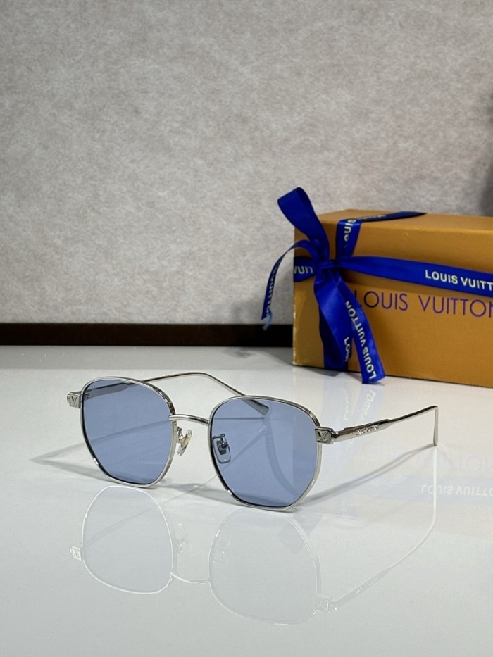 LV Sunglasses AAAA-7190