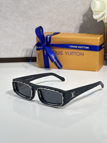 LV Sunglasses AAAA-7404