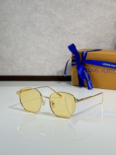LV Sunglasses AAAA-7192