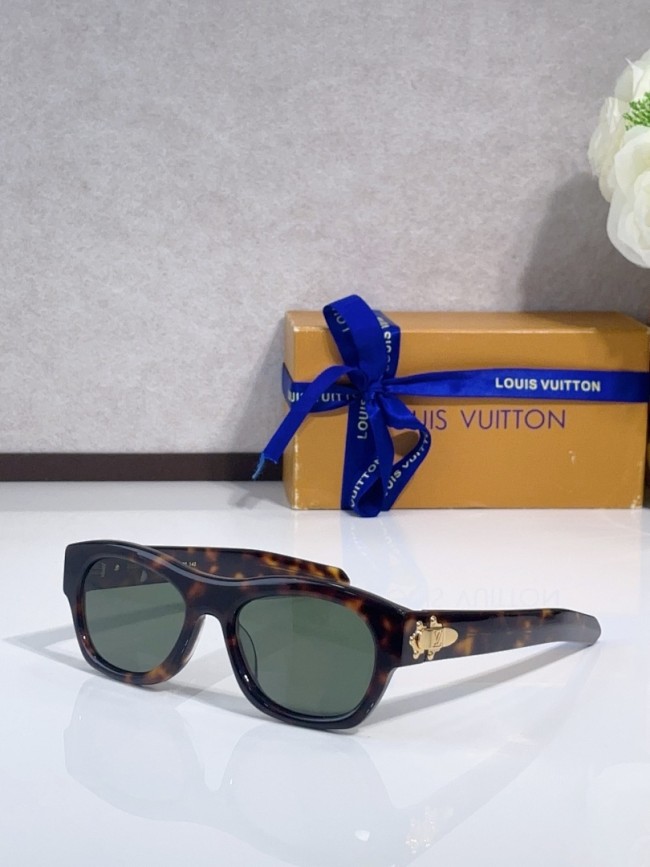 LV Sunglasses AAAA-7092
