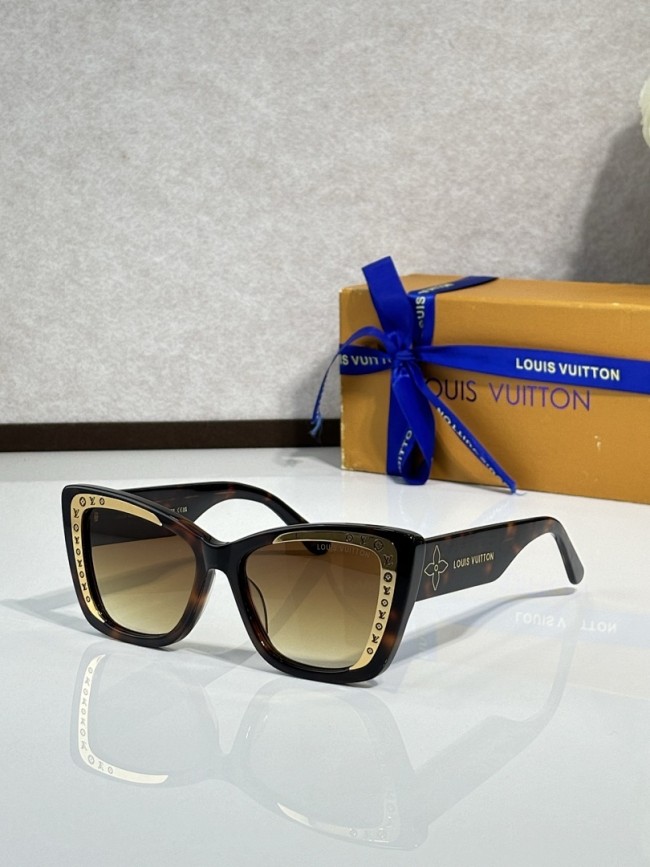 LV Sunglasses AAAA-7150