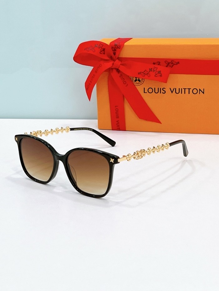 LV Sunglasses AAAA-7270