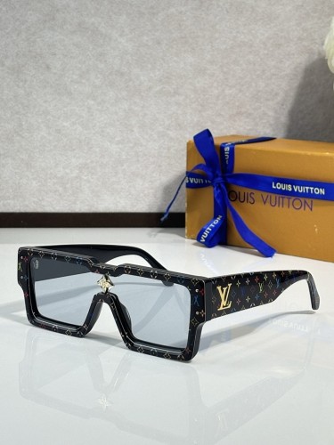 LV Sunglasses AAAA-7061