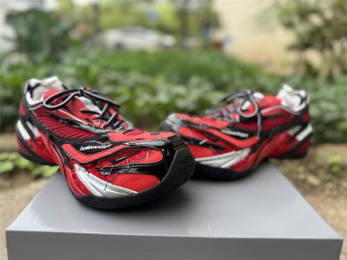 B 17FW Tripe-S High End Sneaker-691