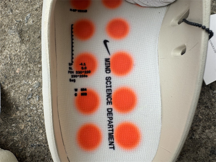 Nike Mind 001 Slide Light Bone