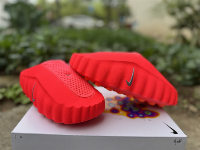 Nike Mind 001 Slide Solar Red