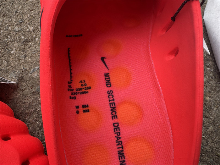 Nike Mind 001 Slide Solar Red