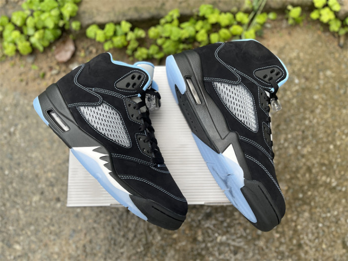 Authentic Air Jordan 5 Retro Black University Blue 2026