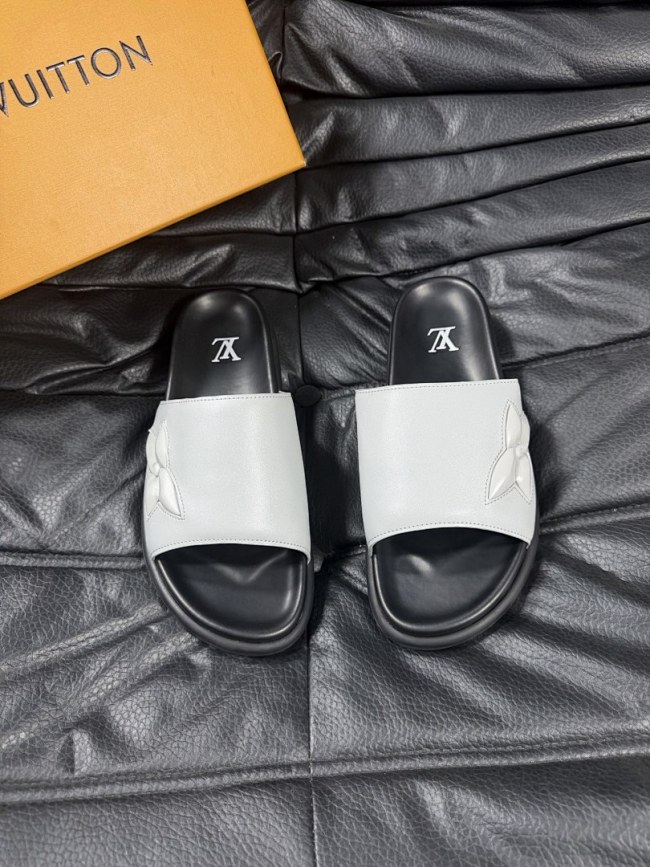 LV women Sandals 1：1 Quality-1098