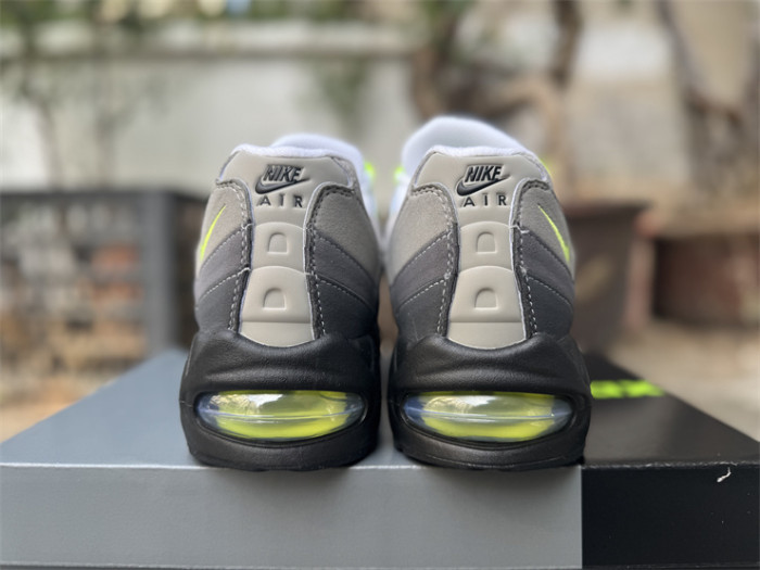 Authentic Nike Air Max 95 OG Big Bubble Neon (2025/2026)
