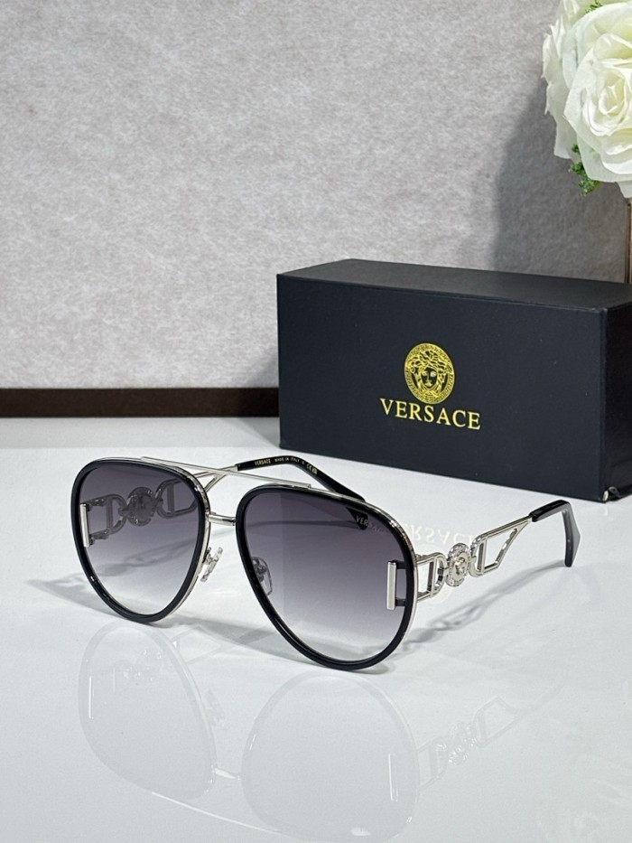 Versace Sunglasses AAAA-4240