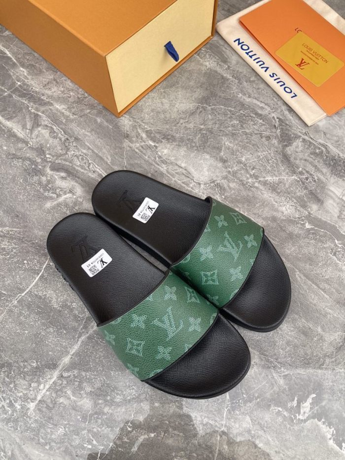 LV men slippers AAA-1233