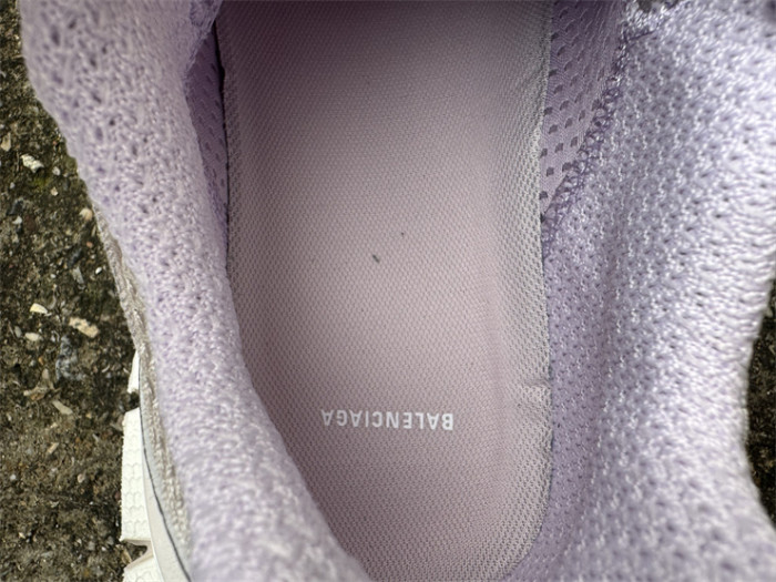 B 17FW Tripe-S High End Sneaker-705