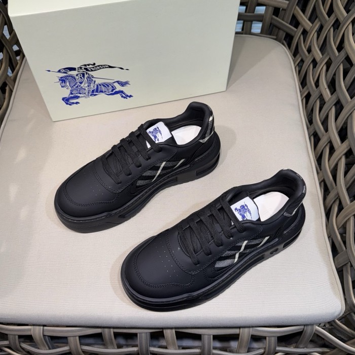 Super Max Burberry Shoes-062