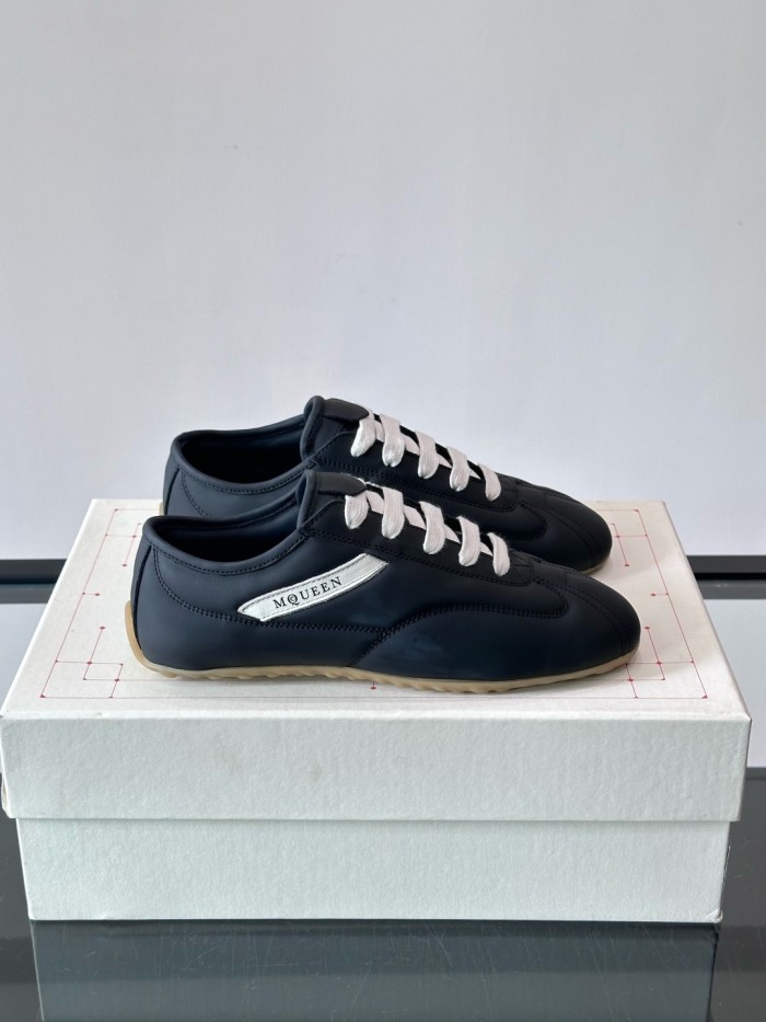 Super Max Alexander McQueen Shoes-946