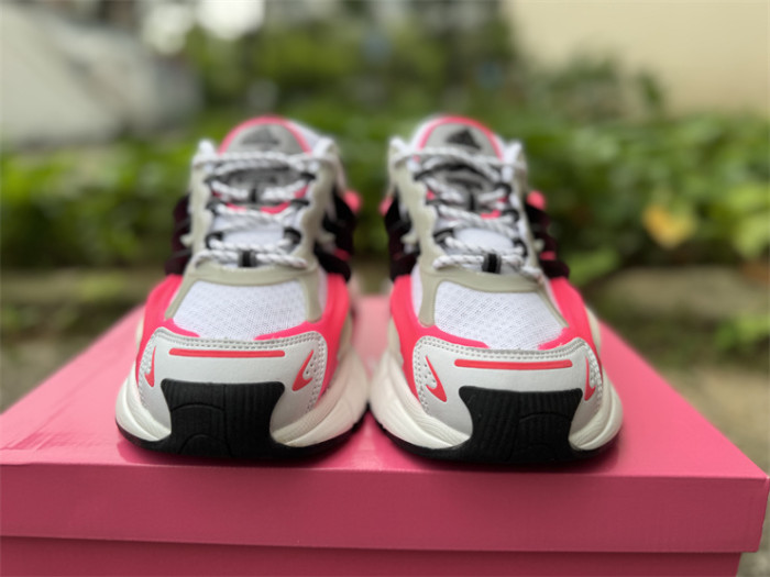Pharrell Willams x AD Jellyfish Pink