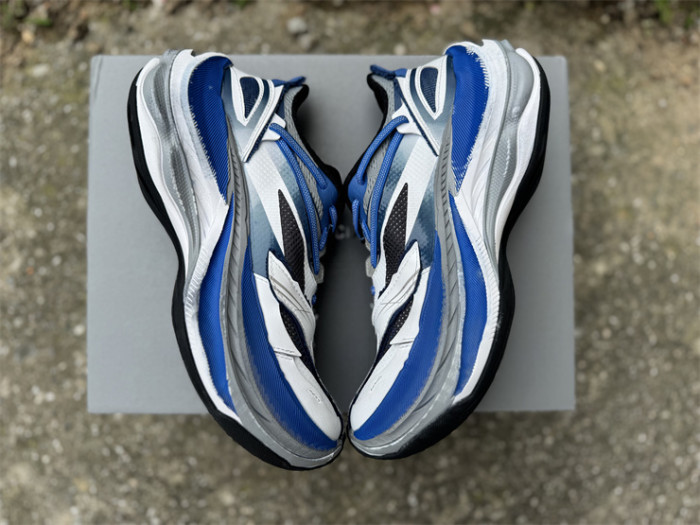 B 17FW Tripe-S High End Sneaker-712