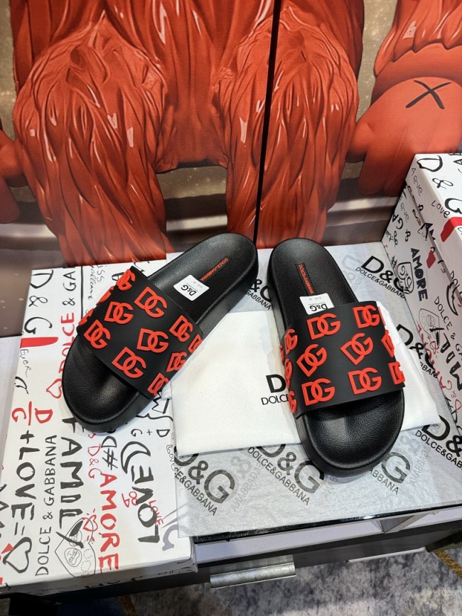 DG men slippers AAA-091