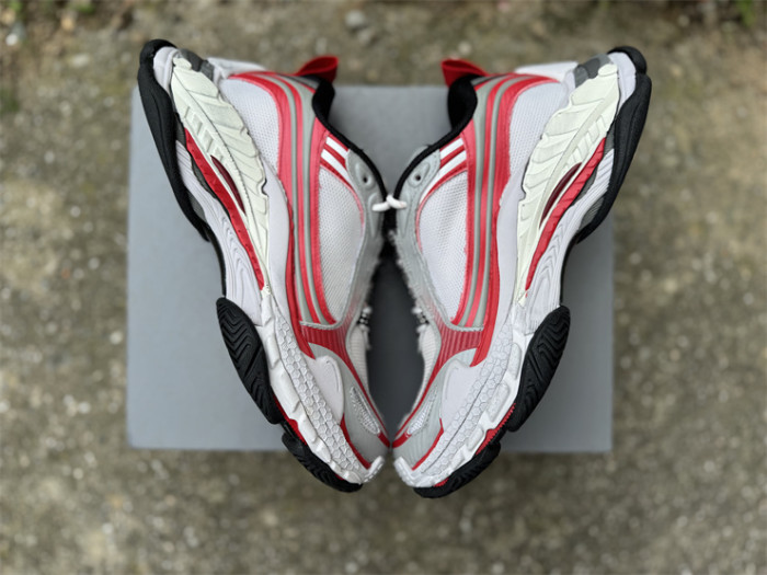 B 17FW Tripe-S High End Sneaker-713