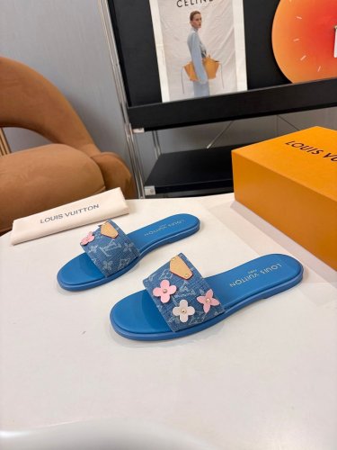 LV women Sandals 1：1 Quality-1171