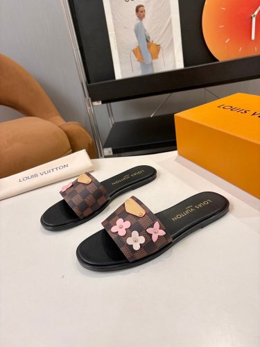 LV women Sandals 1：1 Quality-1170