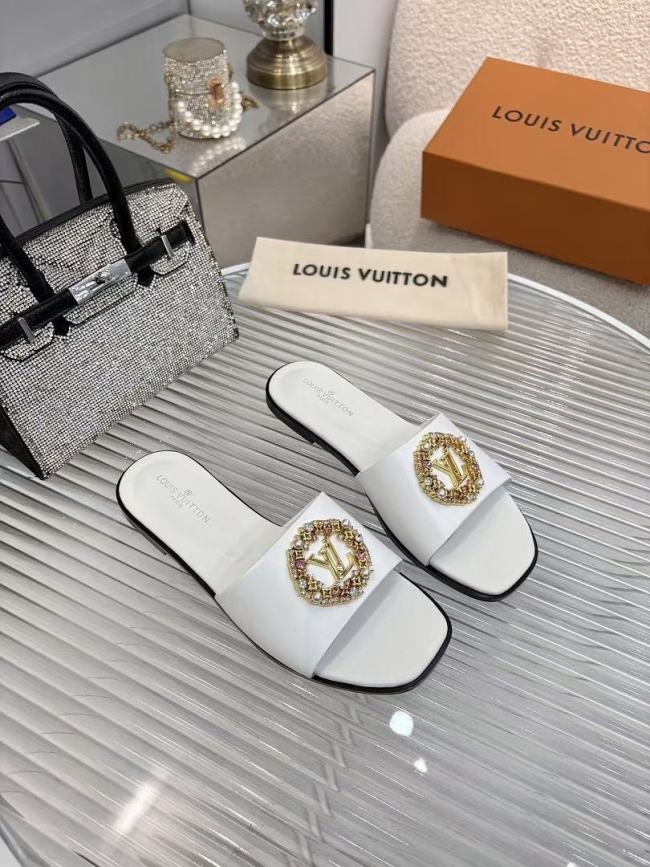 LV women Sandals 1：1 Quality-1158