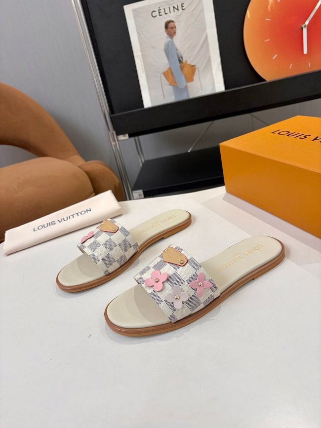 LV women Sandals 1：1 Quality-1172